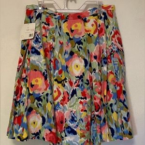 Liz Claiborne Floral Pleated Swing Skirt. Size 14